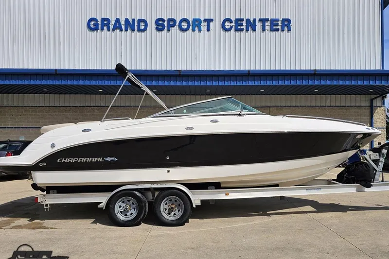 Slide: The Image of 2007 Chaparral 256 SSi boat on trailer at Grand Sport Center. - 2