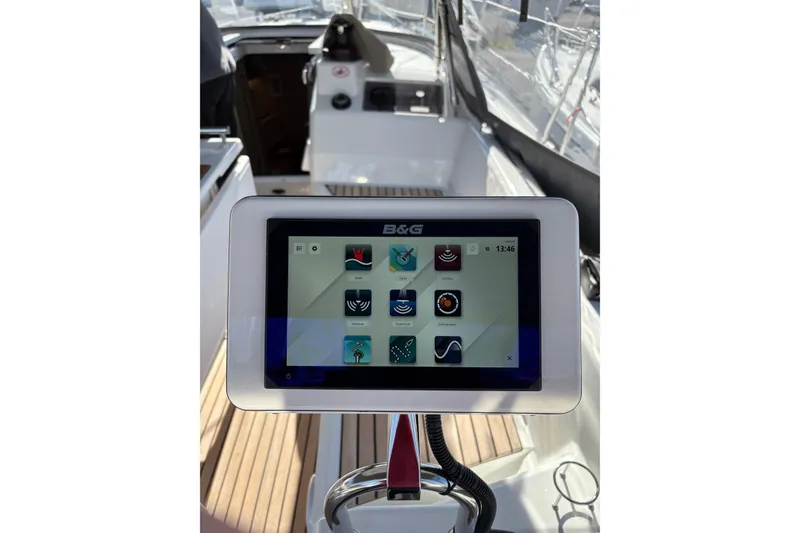 Slide: The Image of 2023 Beneteau Oceanis 34.1 yacht cockpit with B&G navigation display. - 20