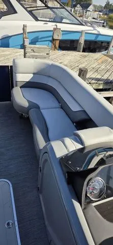 Slide: The Image of Godfrey Monaco 235 DFL 27" iMPACT Center Tube Package 2024 - 7