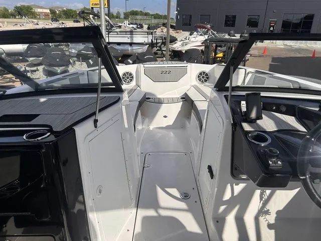 Slide: The Image of Yamaha 222S 2023 - 12