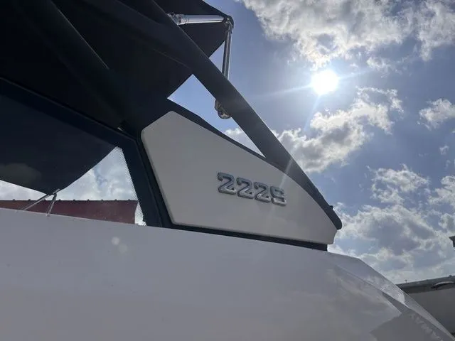 Slide: The Image of Yamaha 222S 2023 - 9