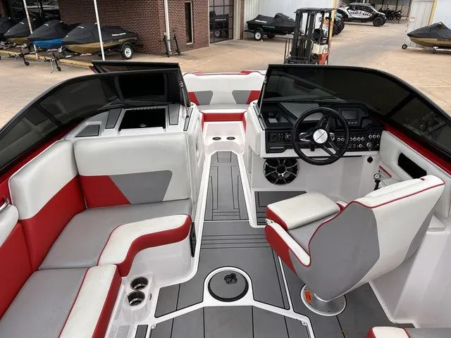 Slide: The Image of Moomba Max 2019 - 10