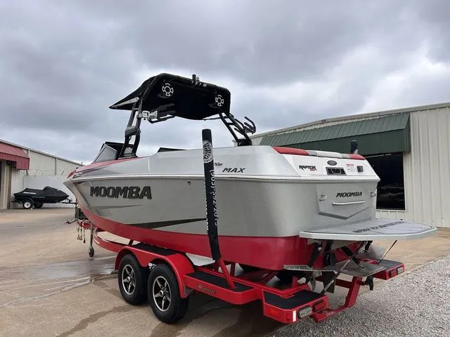 Slide: The Image of Moomba Max 2019 - 20