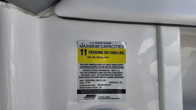 Slide: The Image of Chaparral 19 SSi 2021 - 18