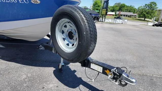 Slide: The Image of Chaparral 19 SSi 2021 - 9