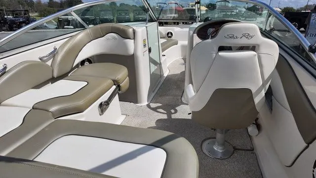 Slide: The Image of Sea Ray 200 Sundeck 2007 - 14