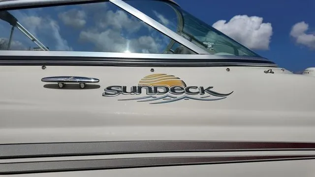 Slide: The Image of Sea Ray 200 Sundeck 2007 - 8