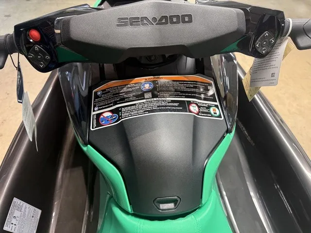 Slide: The Image of Sea-Doo GTI SE 170 2026 - 18
