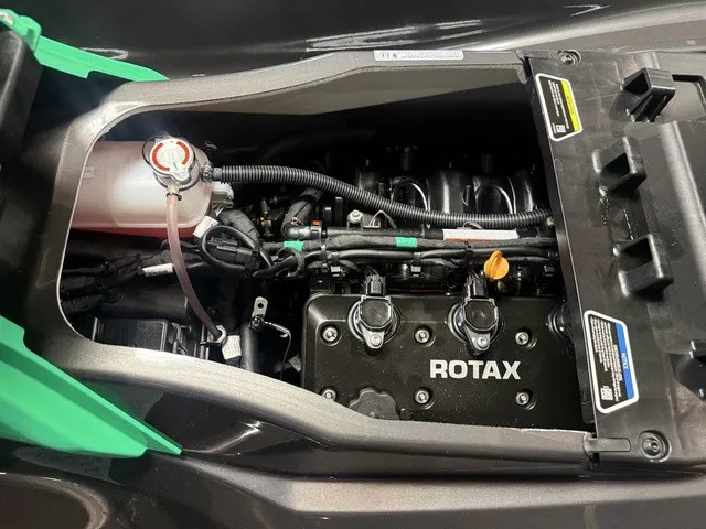 Slide: The Image of Sea-Doo GTI SE 170 2026 - 19