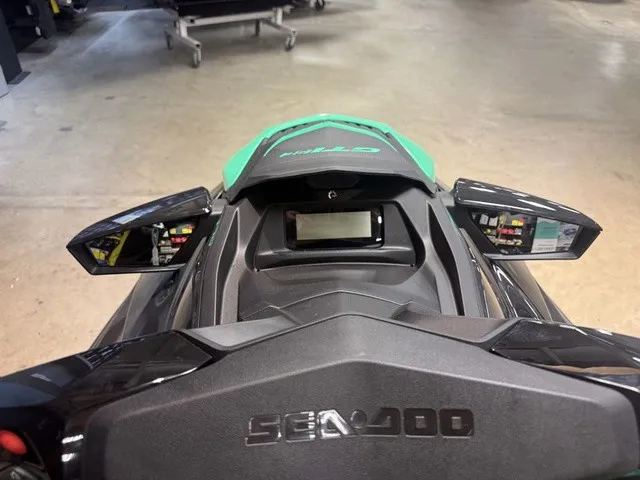Slide: The Image of Sea-Doo GTI SE 170 2026 - 16