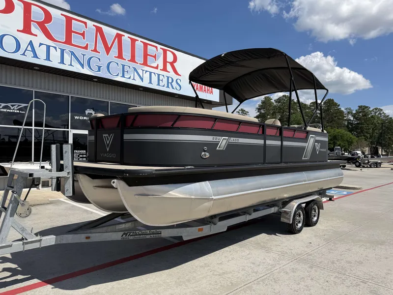 Slide: The Image of Viaggio L22U 2022 - 3