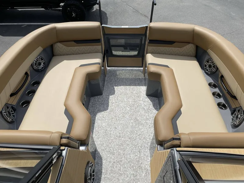 Slide: The Image of Revel RS25 2026 - 24