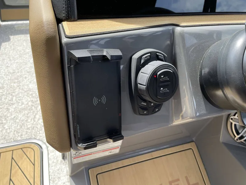 Slide: The Image of Revel RS25 2026 - 9