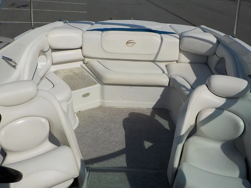 Slide: The Image of Crownline Boats Bowrider 226 LS 2005 - 23