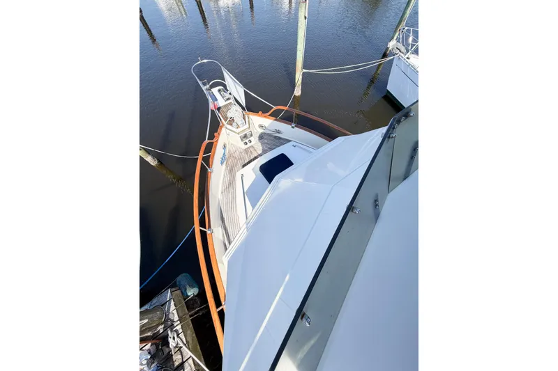 Slide: The Image of Overhead view of 1991 Grand Banks 36 Classic yacht docked at marina. - 23