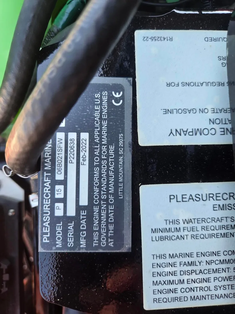 Slide: The Image of Nautique Ski 2022 - 15