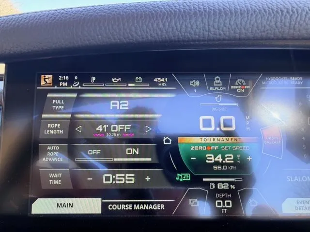 Slide: The Image of Nautique Ski 2022 - 7