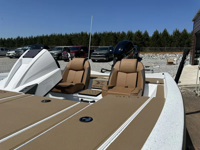 Slide: The Image of Xpress H18 Bass 2026 - 6