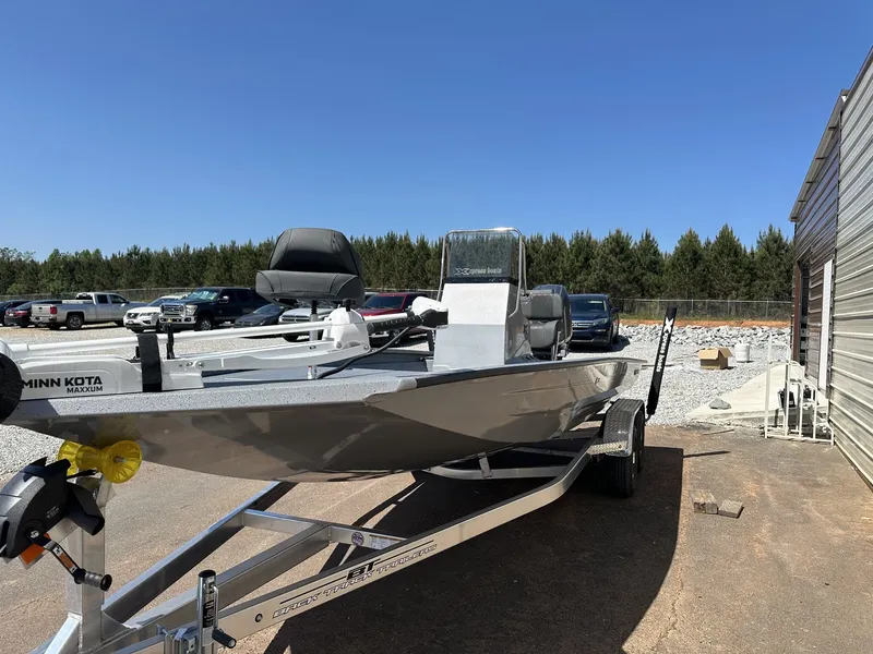 Slide: The Image of Xpress Hyper-Lift Bay Series 210 BAY-150HP 2026 - 6