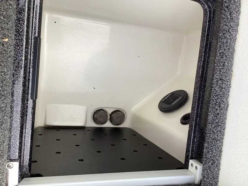 Slide: The Image of Ranger Z520C Ranger Cup Equipped 2020 - 25