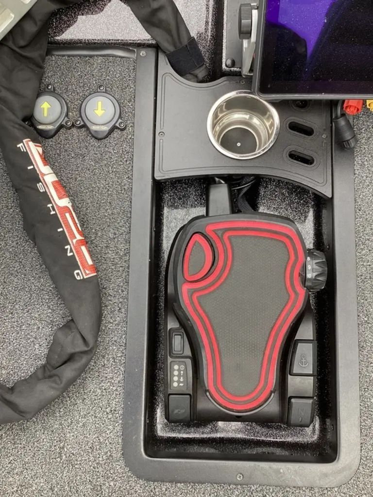 Slide: The Image of Ranger Z520C Ranger Cup Equipped 2020 - 63