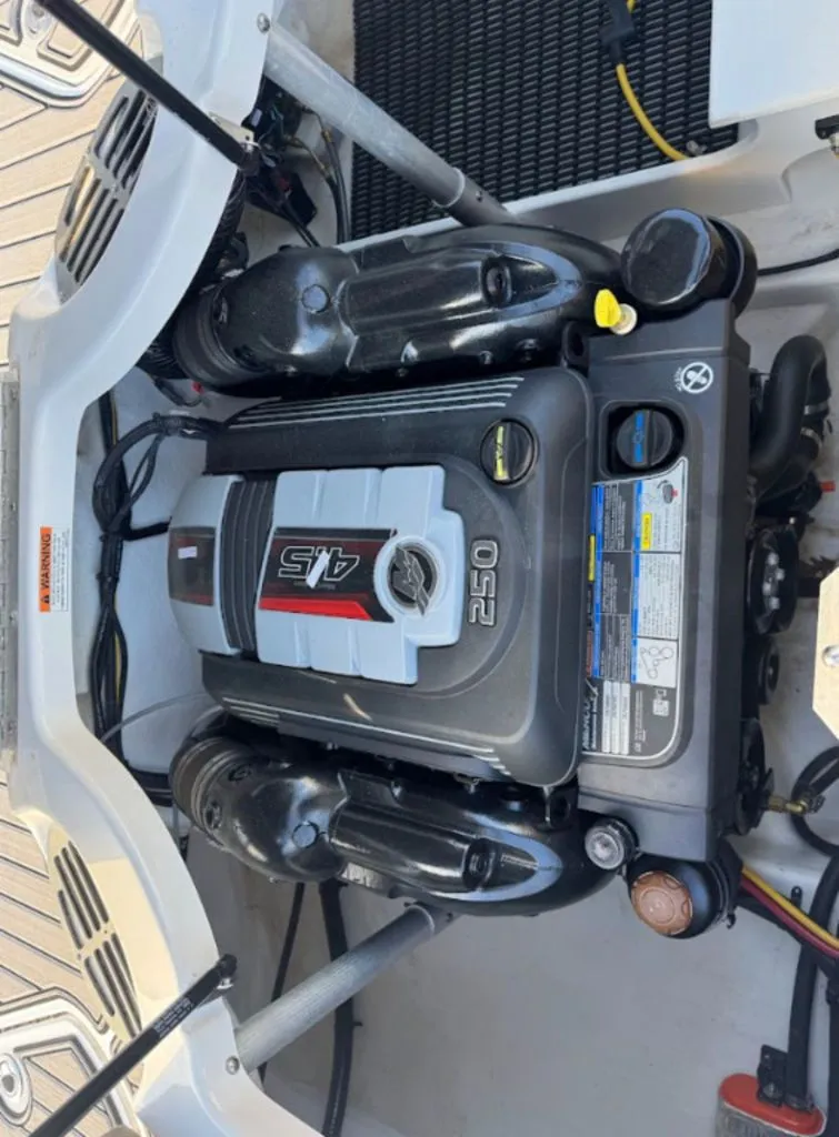 Slide: The Image of Monterey 224FS 2023 - 6