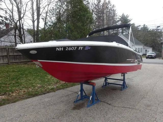 Slide: The Image of Four Winns 190 Horizon 2022 - 22