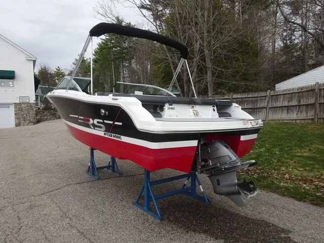 Slide: The Image of Four Winns 190 Horizon 2022 - 25