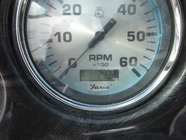 Slide: The Image of Caravelle 24 EBI 2014 - 22