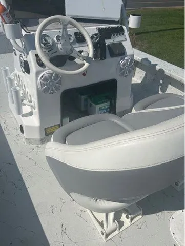 Slide: The Image of Hanie 25 Magnum 2024 - 5