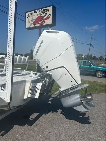 Slide: The Image of Hanie 25 Magnum 2024 - 7