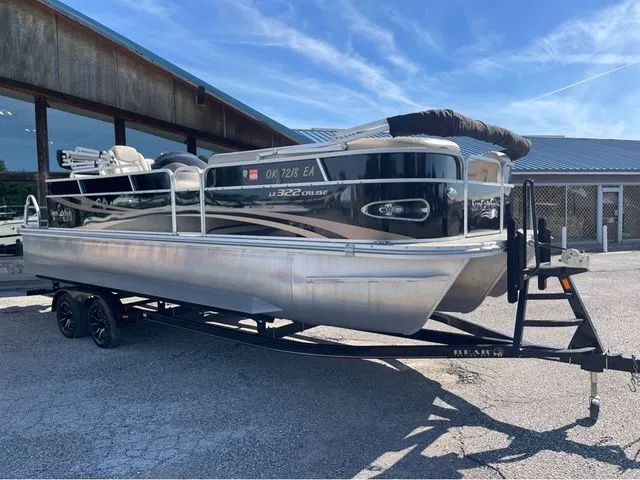 The Image of SunCatcher LX322 Cruise 2012 - 1