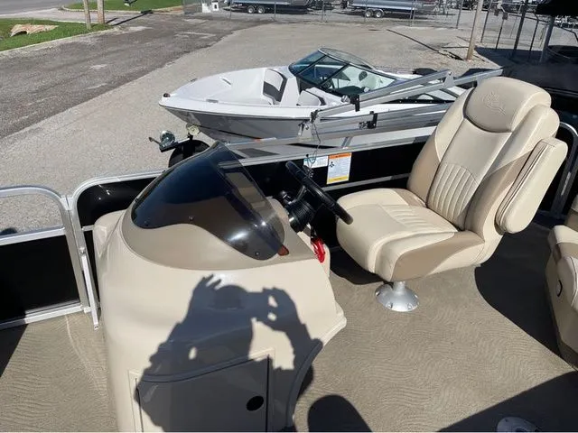 Slide: The Image of SunCatcher LX322 Cruise 2012 - 10