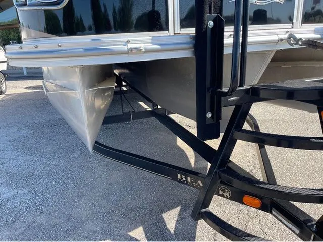 Slide: The Image of SunCatcher LX322 Cruise 2012 - 17