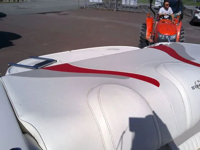 Slide: The Image of Stingray 195 LX 2012 - 7