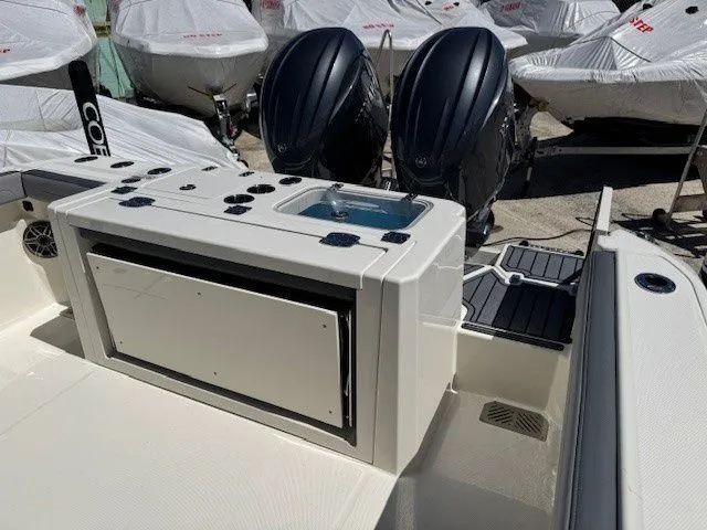 Slide: The Image of Cobia 265 Open Center Console 2026 - 60