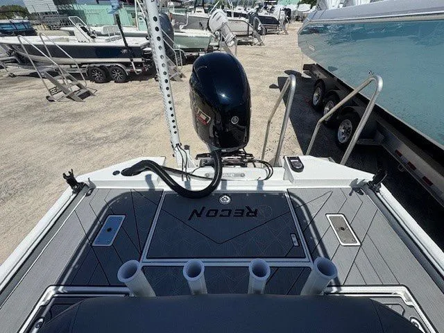 Slide: The Image of Avid 22 Recon 2026 - 16