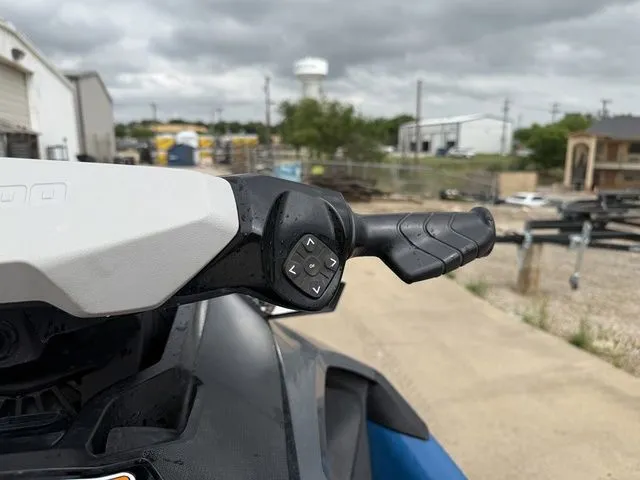 Slide: The Image of Sea-Doo GTX 170 IBR 2020 - 12