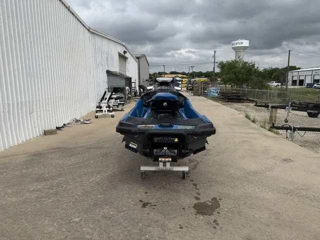 Slide: The Image of Sea-Doo GTX 170 IBR 2020 - 8