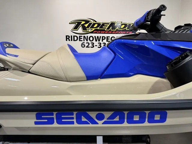 Slide: The Image of Sea-Doo Wake 2026 - 10