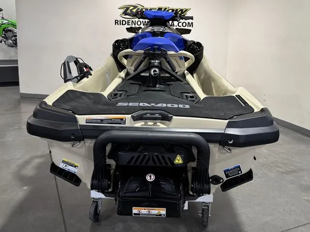 Slide: The Image of Sea-Doo Wake 2026 - 8