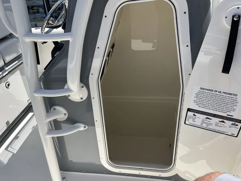 Slide: The Image of Pathfinder 2700 Open 2026 - 18