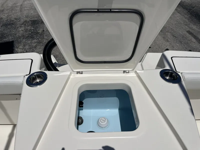 Slide: The Image of Pathfinder 2700 Open 2026 - 22