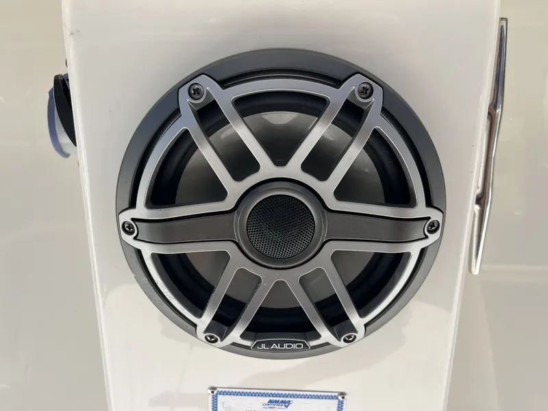 Slide: The Image of Pathfinder 2700 Open 2026 - 28