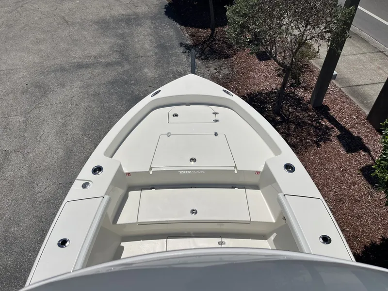 Slide: The Image of Pathfinder 2700 Open 2026 - 32