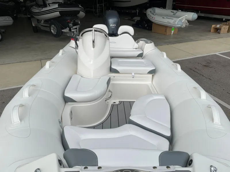 Slide: The Image of Zodiac Yachtline 440 DL NEO 60hp, modern design, 2026 model. - 6