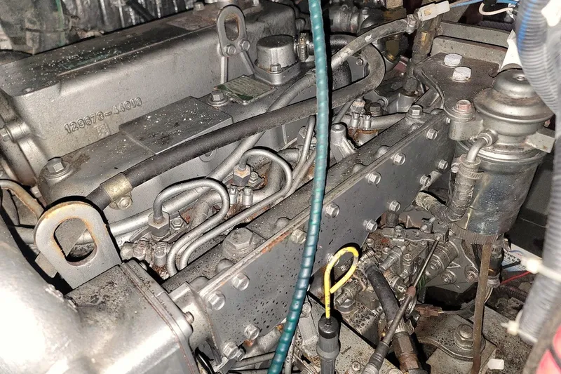 Slide: The Image of 1982 CT 47 engine with visible components and wiring. - 43