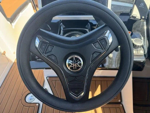 Slide: The Image of Yamaha 252SD 2026 - 28