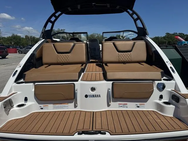 Slide: The Image of Yamaha 252SD 2026 - 4