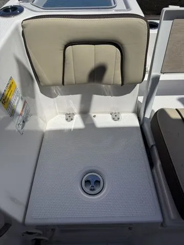 Slide: The Image of Yamaha 255 FSH Sport E 2026 - 31